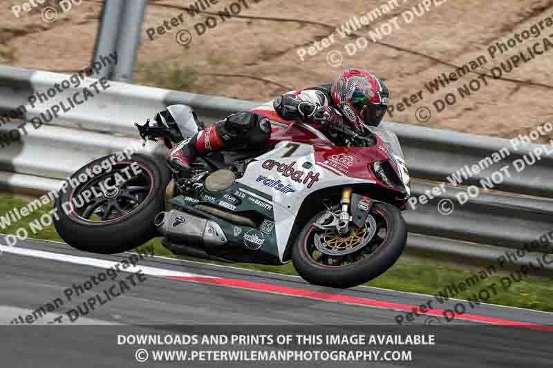 cadwell no limits trackday;cadwell park;cadwell park photographs;cadwell trackday photographs;enduro digital images;event digital images;eventdigitalimages;navarra;no limits trackdays;peter wileman photography;racing digital images;trackday digital images;trackday photos